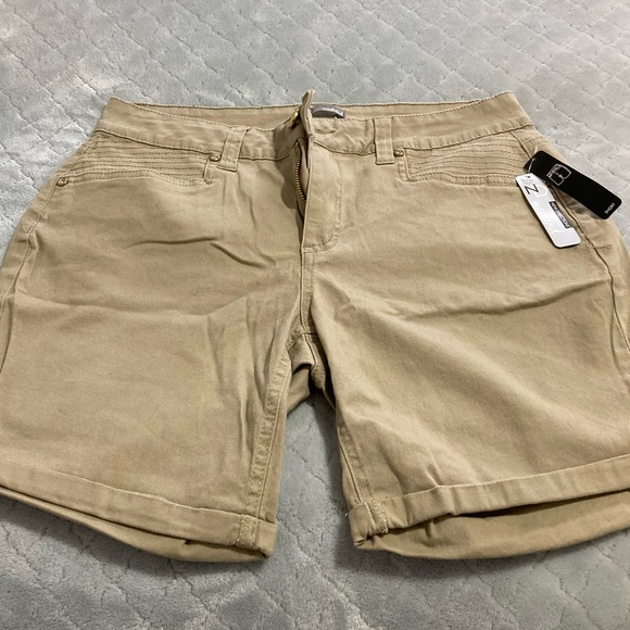 NWTS Tan Shorts - Picture 2 of 14